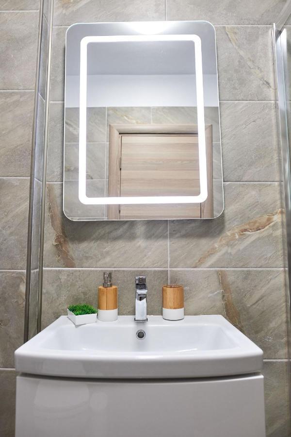 Năvodari Fineloft Sea View Apartment-Spa N Pools Beach Resort מראה חיצוני תמונה