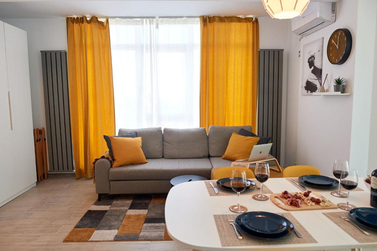 Năvodari Fineloft Sea View Apartment-Spa N Pools Beach Resort מראה חיצוני תמונה